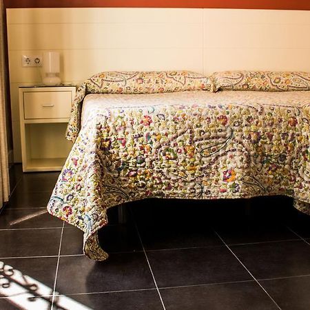 Hostal San Vicente II Σεβίλλη Εξωτερικό φωτογραφία