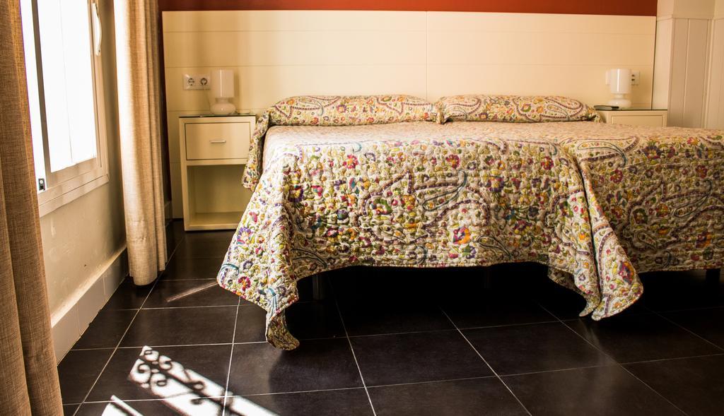 Hostal San Vicente II Σεβίλλη Εξωτερικό φωτογραφία